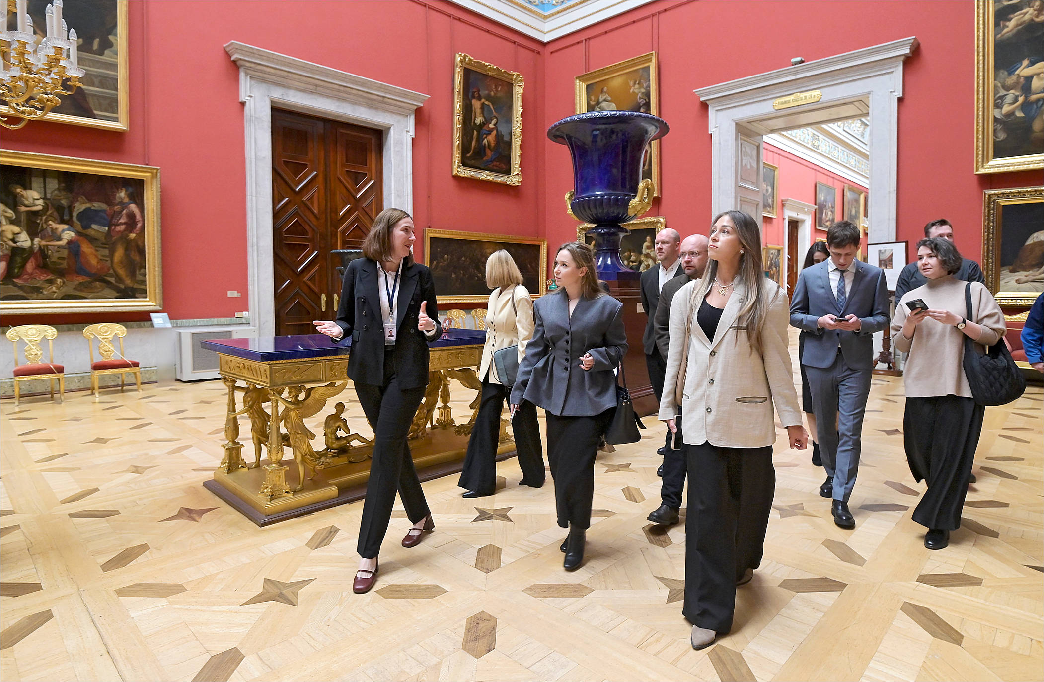 Эрмитаж и Группа Мантера подписали меморандум о намерениях 8